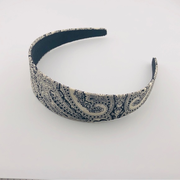 Silk Headband, New, Handmade - Blck and White Pattern - Picture 4 of 8